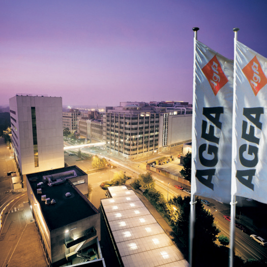 Agfa: solid performance from "growth engines"