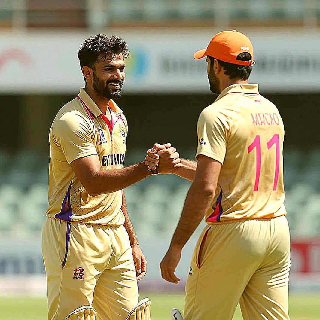 মাঝের ওভারের শাসন: দুবাইয়ে ভারতের তৃতীয় চ্যাম্পিয়ন্স ট্রফি কীভাবে তৈরি হলো